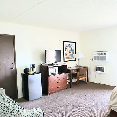 M&M Motel-3