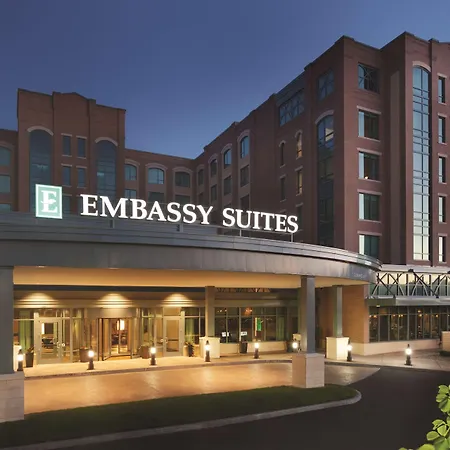 Embassy Suites Saratoga Springs-3