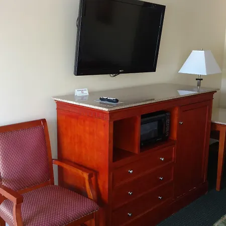Hurricane Inn-2