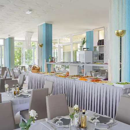 Hotel Pacific-2