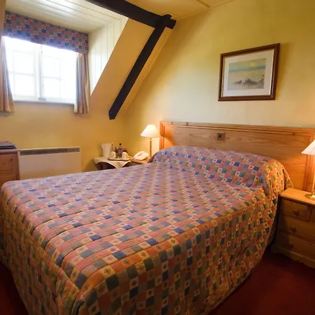 The Lifeboat Inn-2