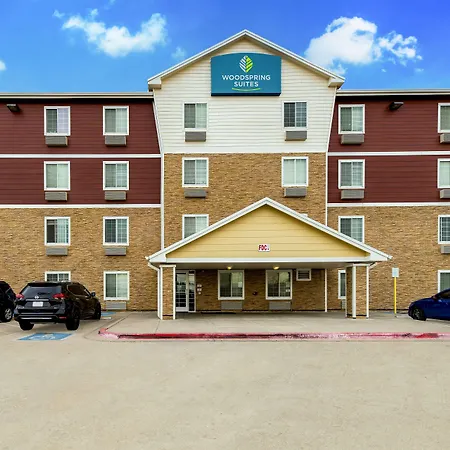 Woodspring Suites El Paso-2