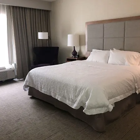 Hampton Inn & Suites - Knoxville Papermill Drive, Tn-2