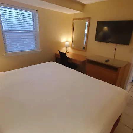 Sandbox Motel-3