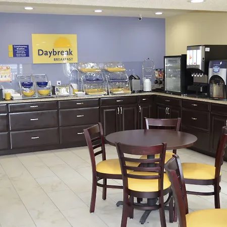 Days Inn By Wyndham Charles Town-2