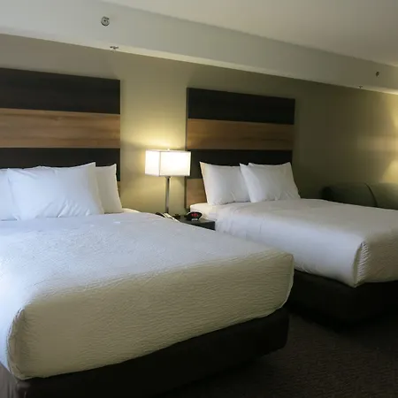 Days Inn & Suites By Wyndham Lindsay-2