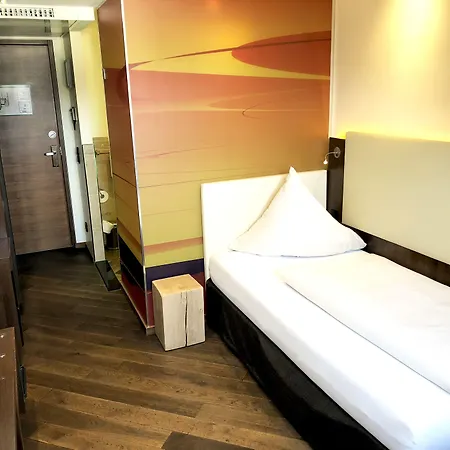 Hotel Deutsche Eiche-2