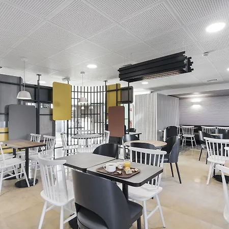B&B HOTEL Lyon Centre Part-dieu Gambetta-3