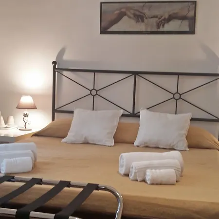 Rome Center Rooms-3