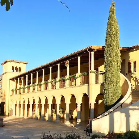 Calipaso Winery & Villa-3