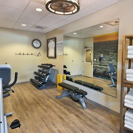 Oxford Suites Bellingham-2