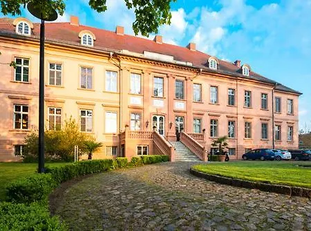 Schlosshotel Rühstädt Garni - Natur&Erholung an der Elbe-2