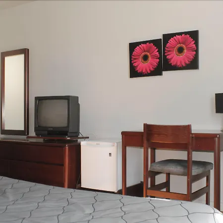 Motel Le Rond Point-3