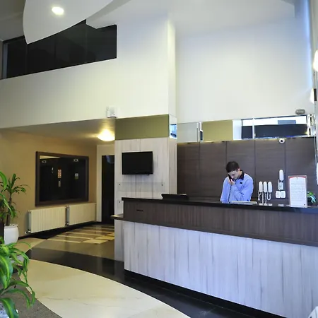 Tri Hotel & Flat Caxias-2