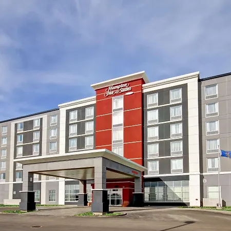 Hampton Inn & Suites - Medicine Hat-3
