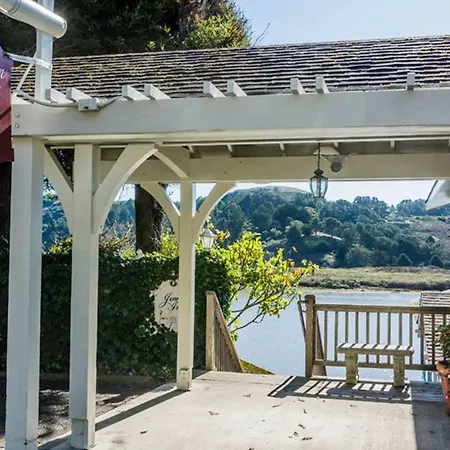 Jenner Inn-2