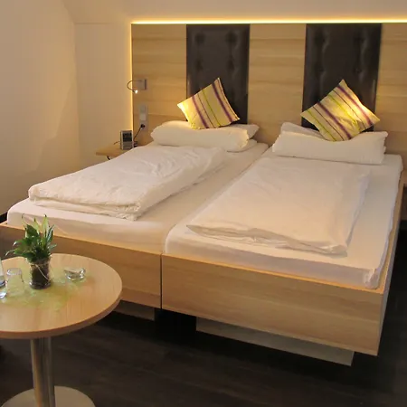 Landhotel zur Linde-3