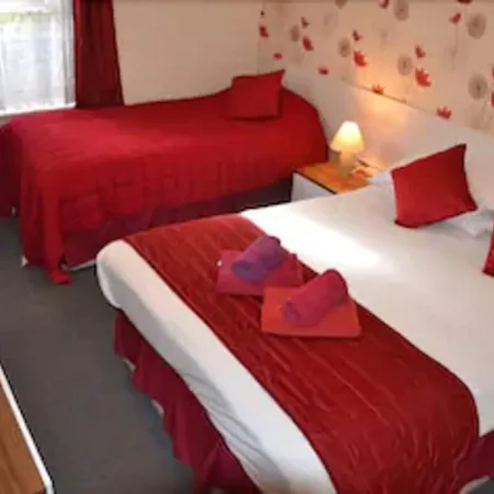 Abbey Lodge Hotel-3