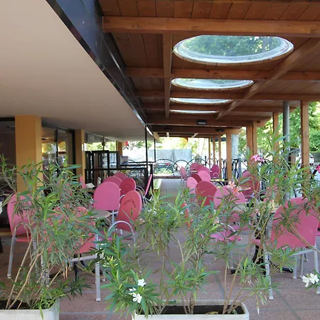 Hotel Settebello B&B-3