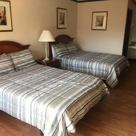 Daniel Boone Motor Inn-3