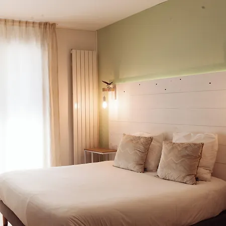 Hôtel Le Rivage vue sur mer - LOGIS - Châtelaillon-plage-3