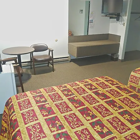 Amber Inn Motel-2