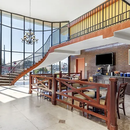 Rose City Inn & Suites-3
