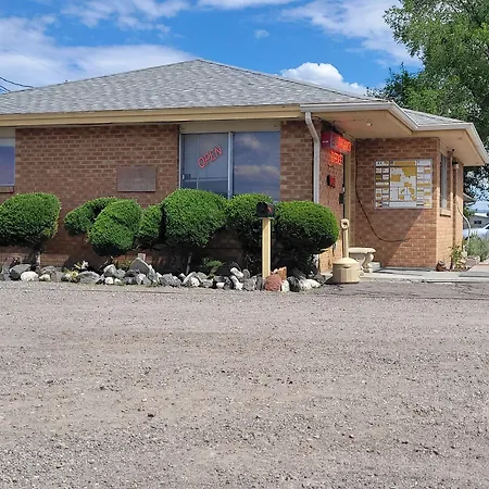 Tops Motel-3