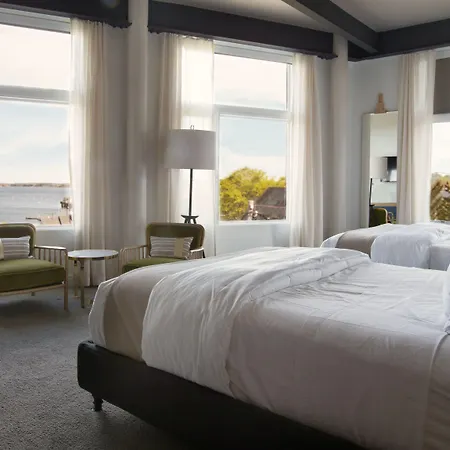 250 Main Hotel-3