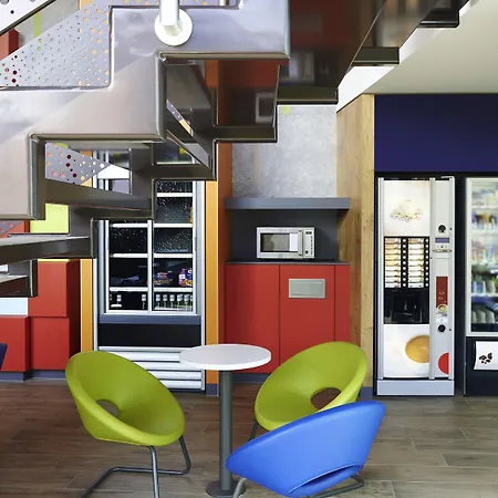 Ibis Budget Basel City-2