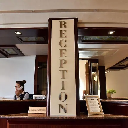 Hotel Anthony-3