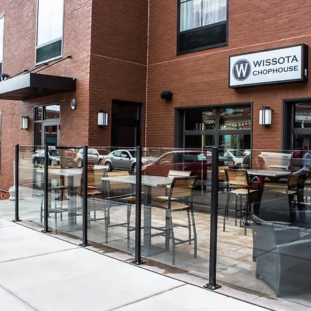 Cobblestone Hotel & Suites - Chippewa Falls-2