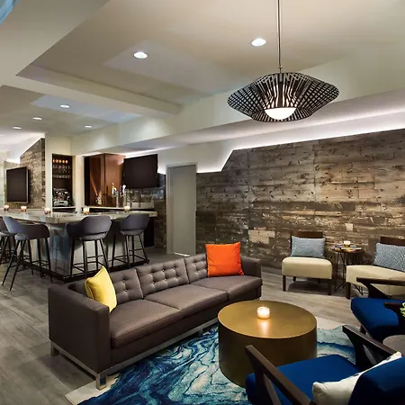 Hilton Garden Inn Lubbock-2