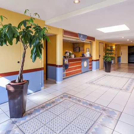 Sure Hotel by Best Western Sarlat-la-Canéda-2