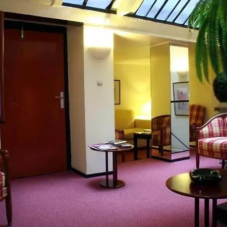 Hotel Elysée-2