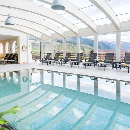 Hotel Alpenfrieden-2