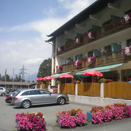 Hotel Aurach-2