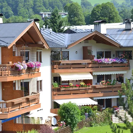 Hotel Aurach-3