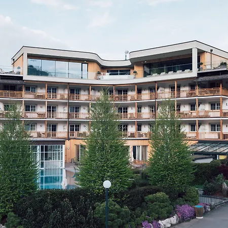 Post Family Resort-2