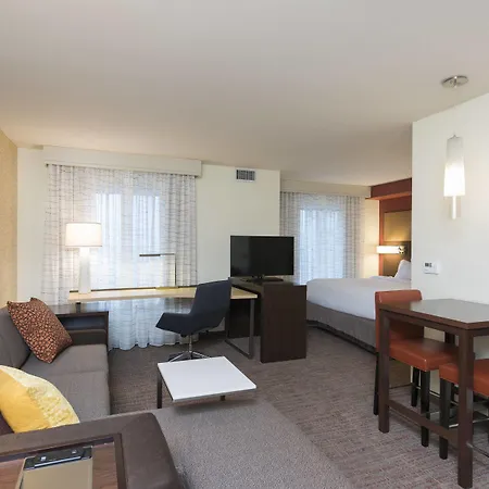 Residence Inn By Marriott Milwaukee West-2