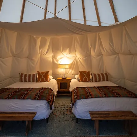 Dreamcatcher Tipi Hotel-2