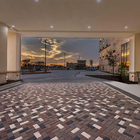 Hampton Inn & Suites Dallas-The Colony-3
