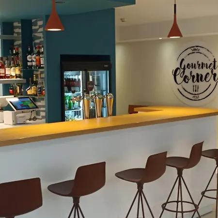 Holiday Inn Express Lille Centre By Ihg-3