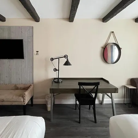 The Century House Latham - North Albany, An Ascend Collection Hotel-3