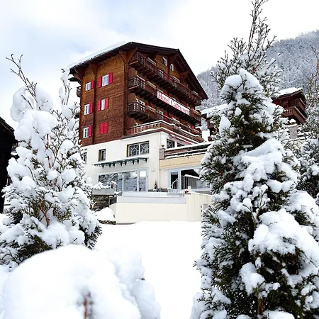 Hotel Capricorn-3