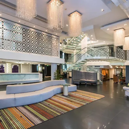 Doubletree By Hilton Cape Town Upper Eastside-3