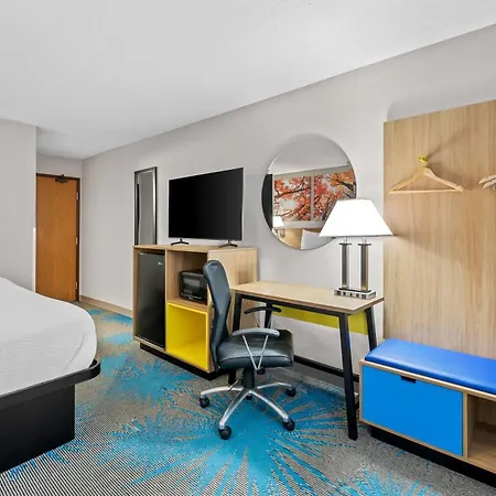 Days Inn By Wyndham Brunswick Bath Area-3