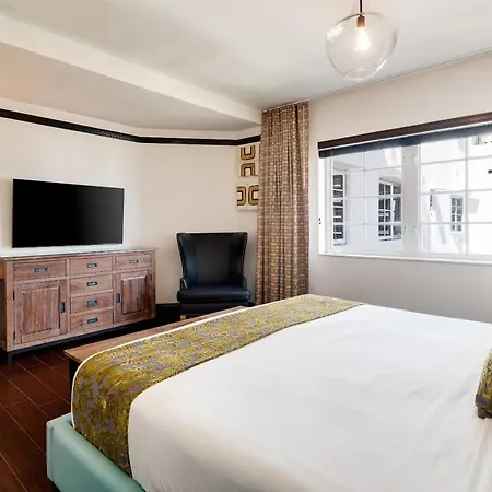 Hotel Croydon-3