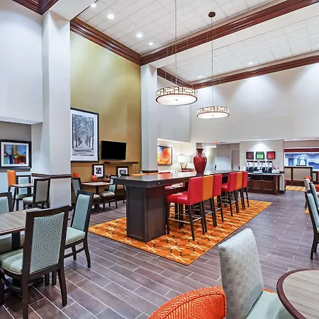 Hampton Inn & Suites Houston I-10 West Park Row, Tx-2