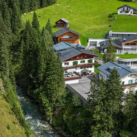 die AlpenRose-3